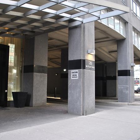 Livingsuites Toronto - 20 Blue Jays Way 외부 사진