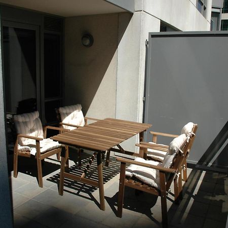Livingsuites Toronto - 20 Blue Jays Way 외부 사진
